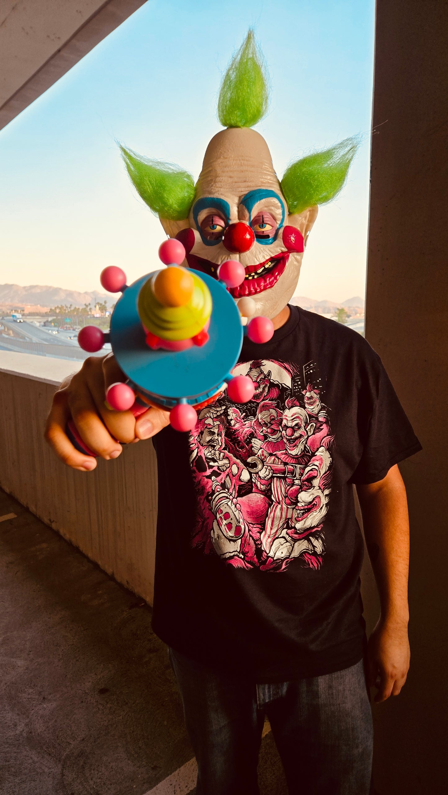 Attack of the Killer Klowns - t-shirt