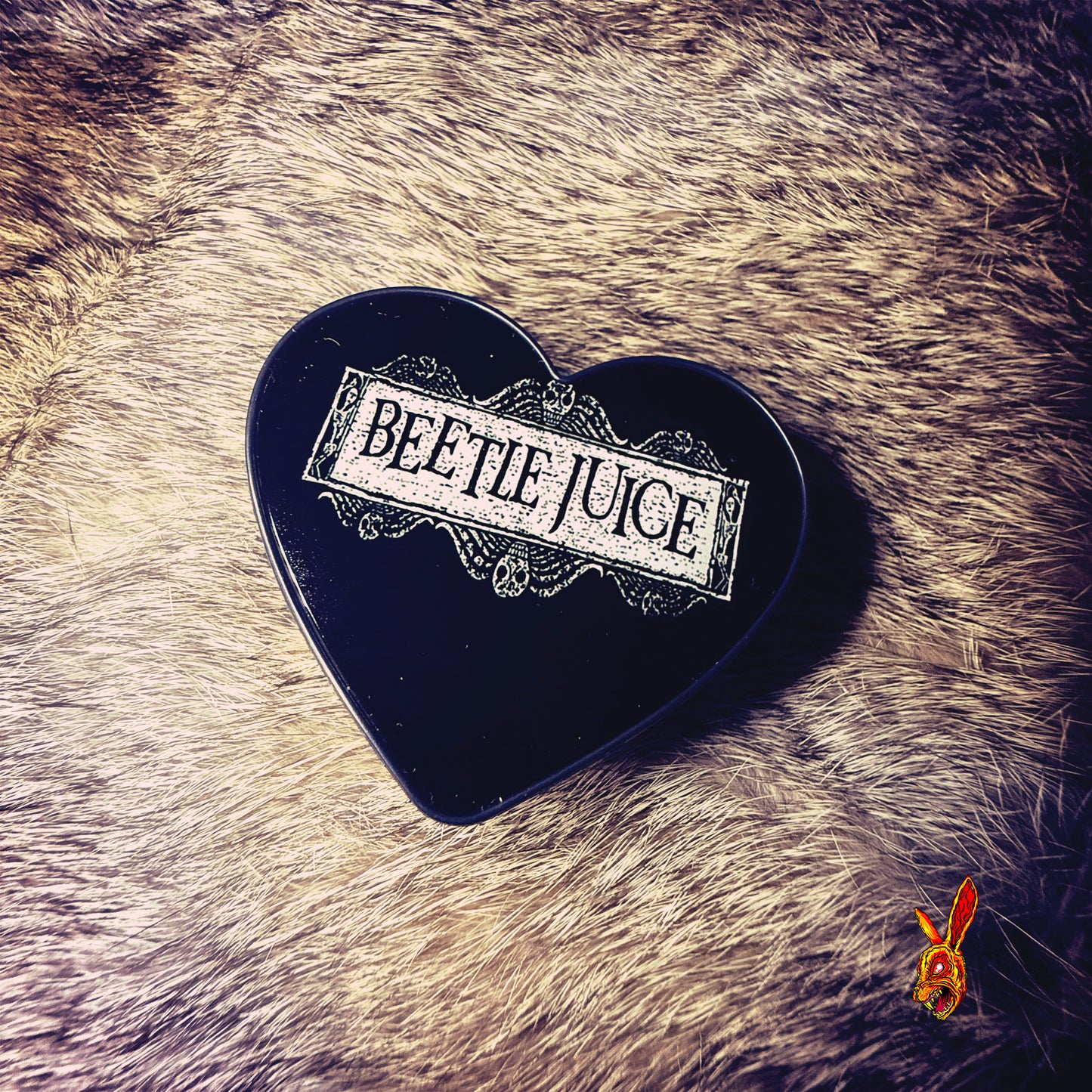 Beetlejuice Heart Grip