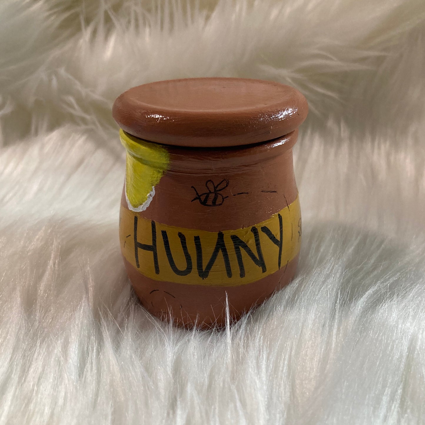 Pooh’s Hunny Jar votive candle