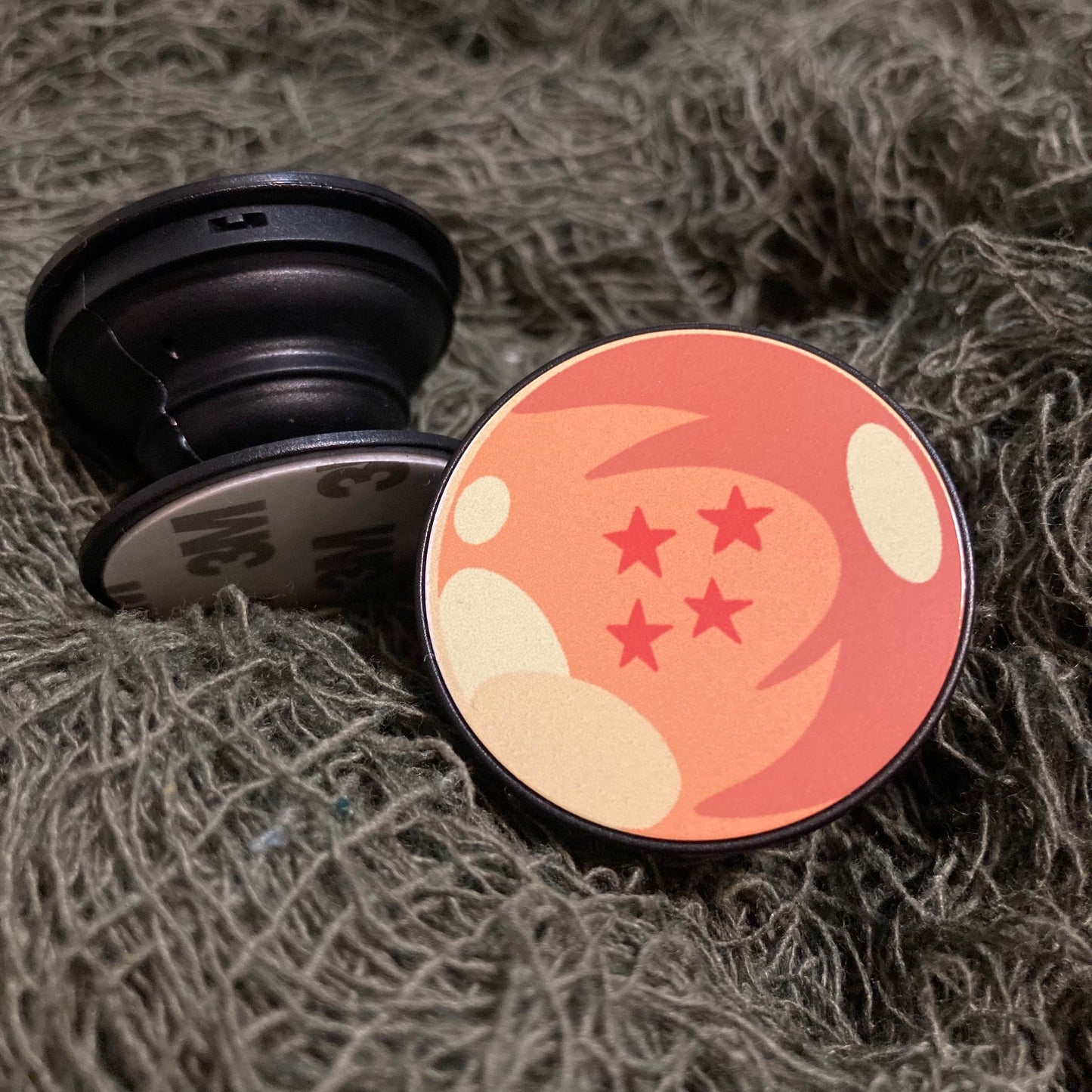 DBZ 4 star phone grip