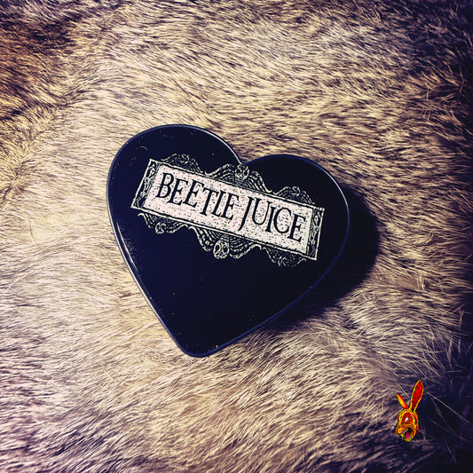 Beetlejuice Heart Grip